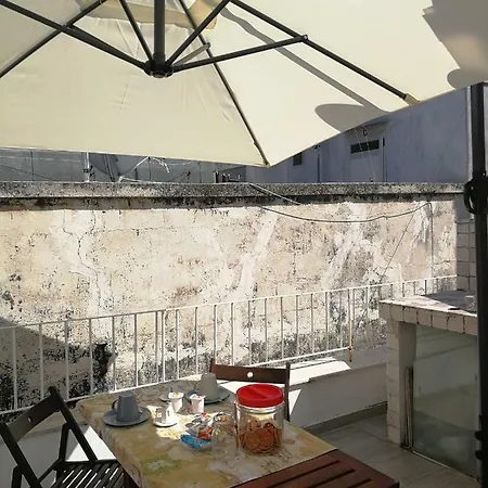 La Terrazza Sul Borgo Antico Apartament *